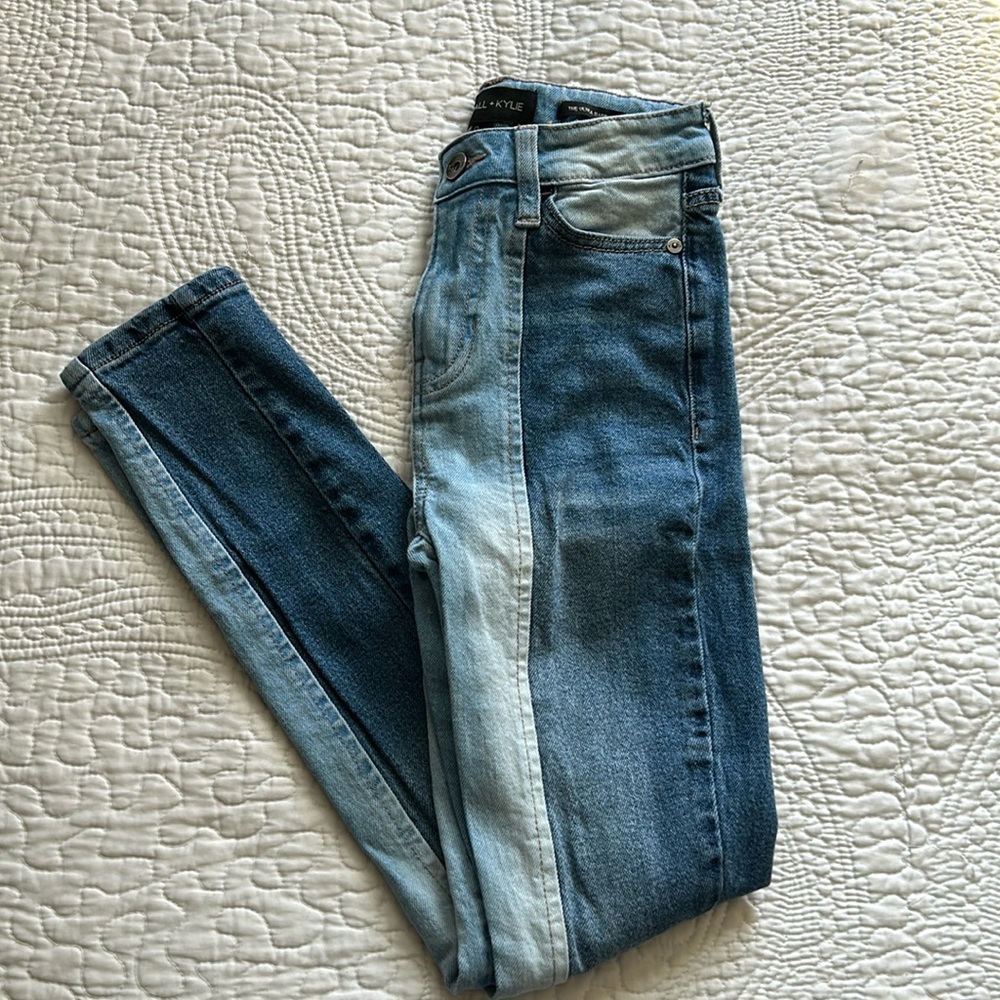 Juniors Kendall & Kylie Skinny Jeans